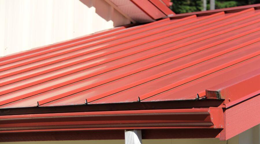 Professional metal roof installation in Linn Creek, MO